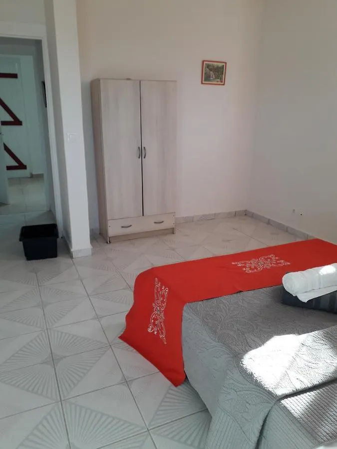 Homestay Clamy Des Iles Apartment Anse-Bertrand